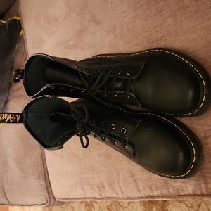 Dr. Martens Adult 1460W Black Leather  Combat Boots Size US 11 unisex